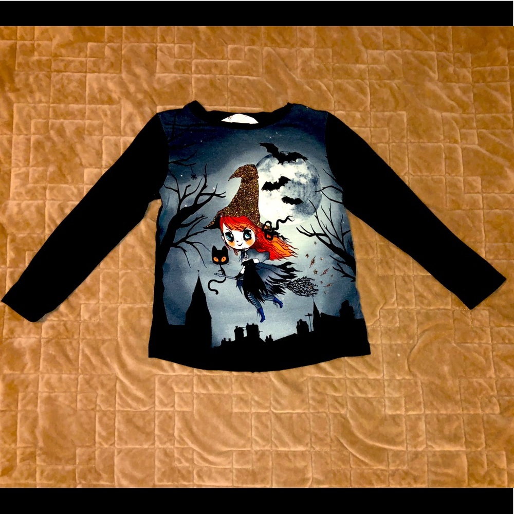EUC size 2-4 H&M Girls Halloween witch tee